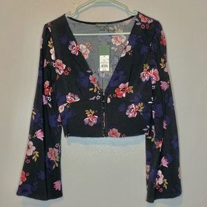 Wild Fable Floral Bell Sleeve Crop Top